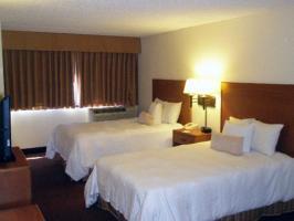 H I Express & Suites San Antonio Medical-Six Flags ภายนอก รูปภาพ